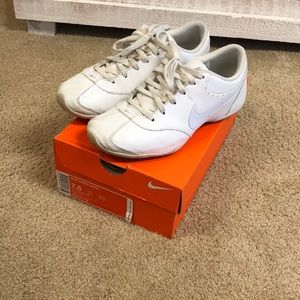 Nike Cheer Unite size 7.5